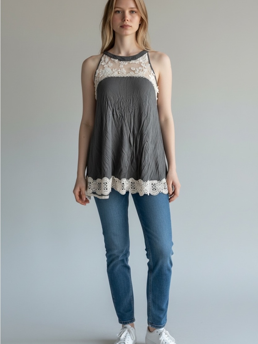 POL Lace Yoke Halter Tank Top - Gray & Cream size S
